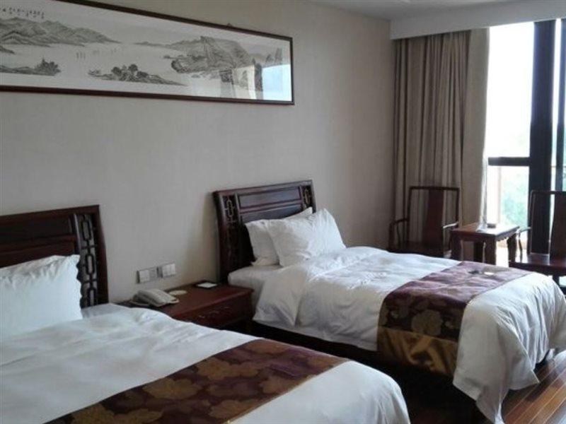 Taoyuan Shuixiang Hotel Chongming Buitenkant foto